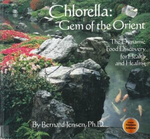 bokforside Chlorella: Gem of the Orient